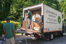 Best Hoarding Cleanup  in Raymond, WA