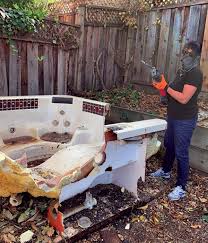 Best Carpet Removal and Disposal  in Raymond, WA